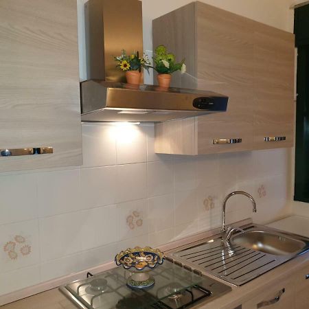 Appartamenti In Tour Trappitello Luaran gambar