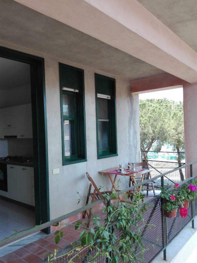 Appartamenti In Tour Trappitello Luaran gambar